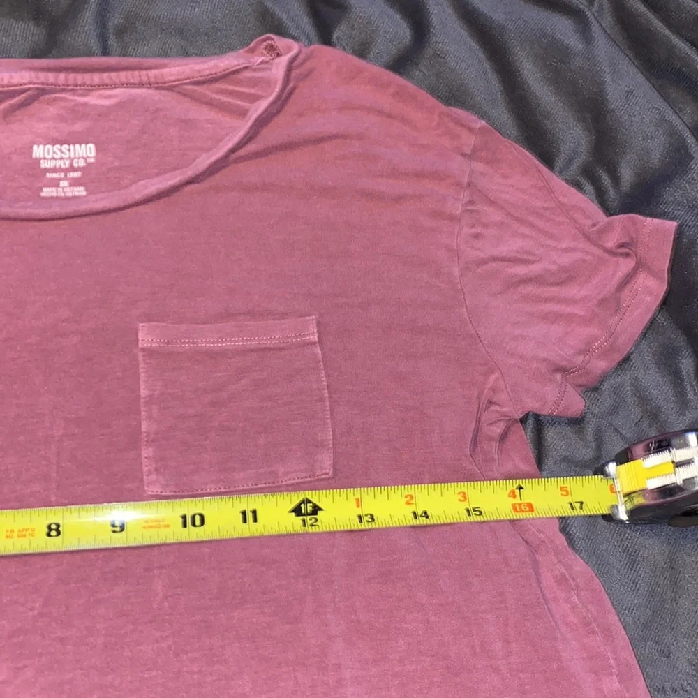 🎱Perfect basic tee! - Picture 6 of 7